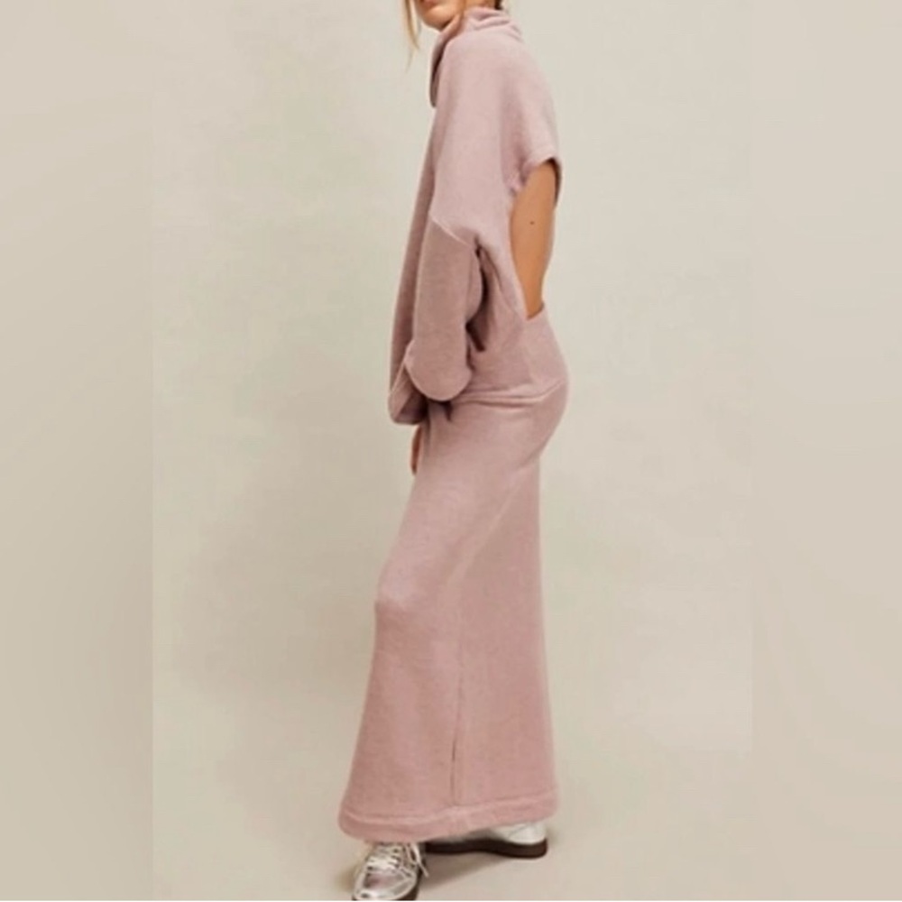 LMT: Free People Milley Co-Ord Open Back Pink Sweater and Skirt Set - Picture 6 of 16